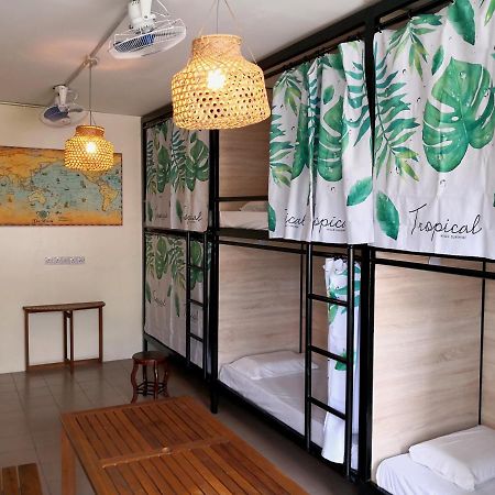 Akinabalu Youth Hostel Kota Kinabalu Exteriör bild