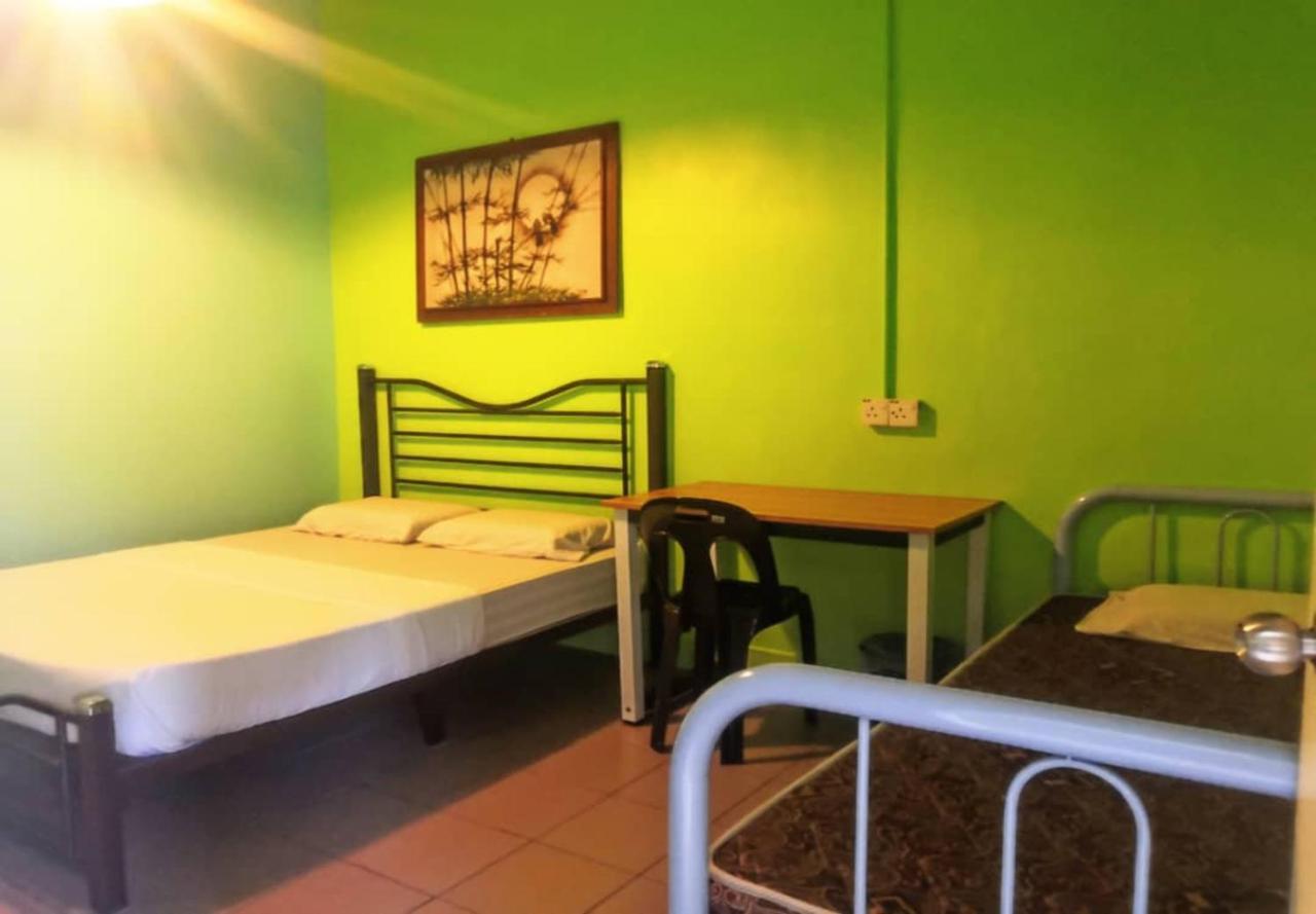 Akinabalu Youth Hostel Kota Kinabalu Exteriör bild