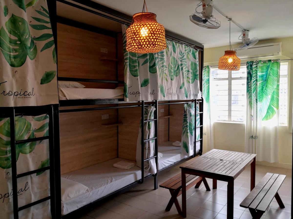 Akinabalu Youth Hostel Kota Kinabalu Exteriör bild