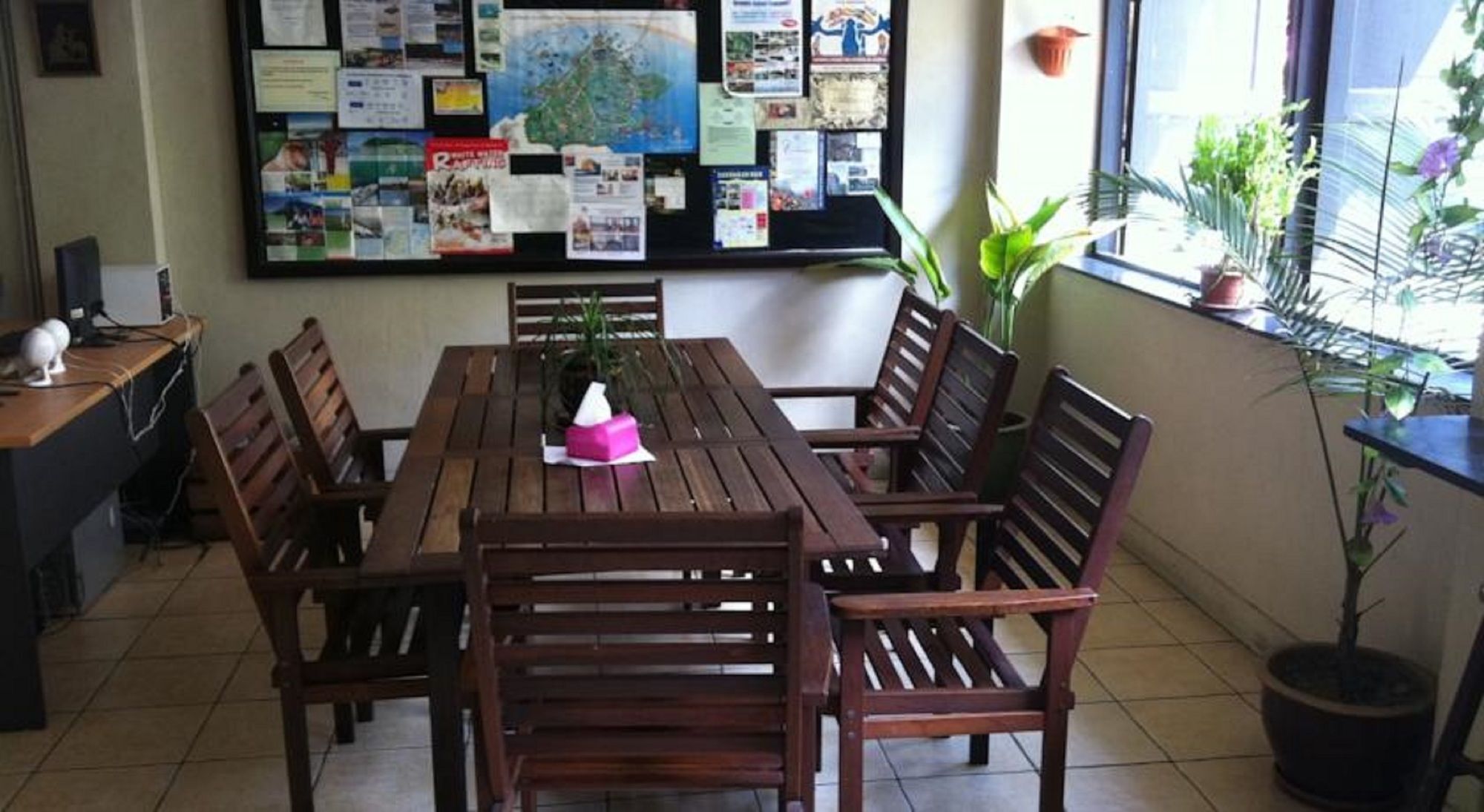 Akinabalu Youth Hostel Kota Kinabalu Exteriör bild